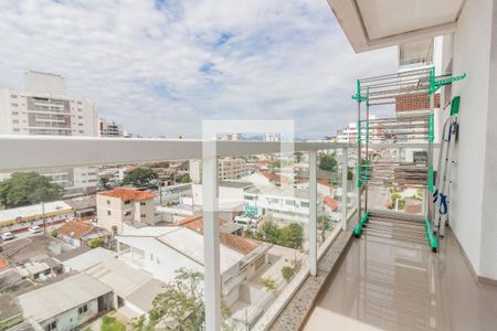 Apartamento para alugar com 80m², 2 quartos e 1 vagavaranda