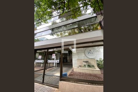 Apartamento para alugar com 60m², 2 quartos e 1 vaga Apartamento para alugar com 60m², 2 quartos e 1 vagaFachada