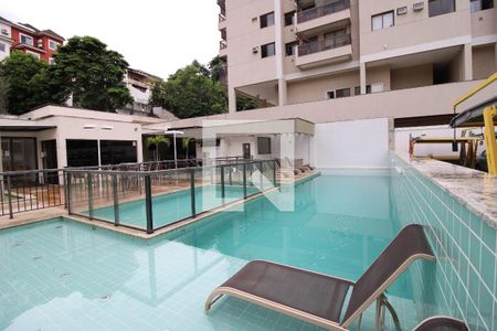 Apartamento para alugar com 60m², 2 quartos e 1 vagaÁrea comum - Piscina