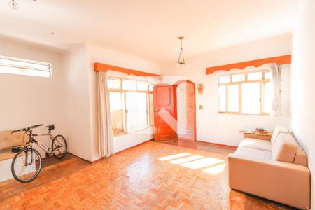 Sala de casa para alugar com 3 quartos, 250m² em Vila Pauliceia, São Paulo