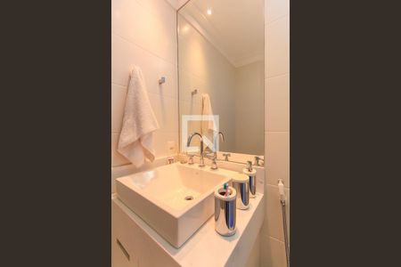 Apartamento à venda com 283m², 3 quartos e 4 vagasBanheiro do Quarto 1