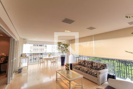 Apartamento à venda com 283m², 3 quartos e 4 vagasVaranda