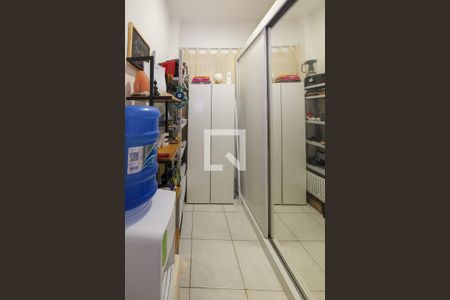Apartamento para alugar com 90m², 2 quartos e sem vagaDespensa