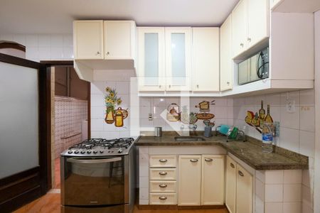 Apartamento para alugar com 90m², 2 quartos e sem vagaCozinha