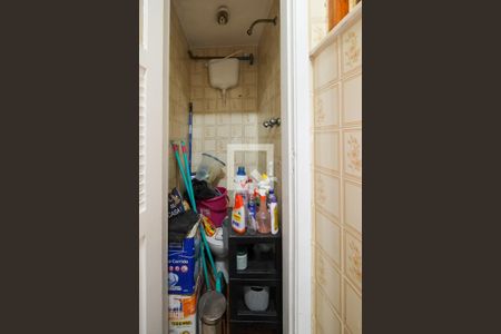 Apartamento para alugar com 90m², 2 quartos e sem vagaBanheiro de serviço
