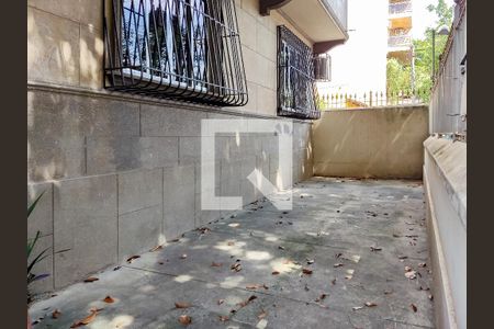 Apartamento para alugar com 90m², 2 quartos e sem vagaÁrea comum