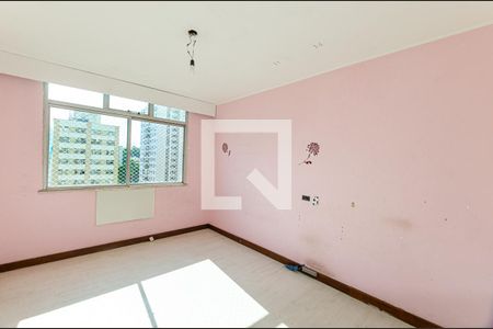 Apartamento à venda com 600m², 4 quartos e 2 vagasQuarto 2