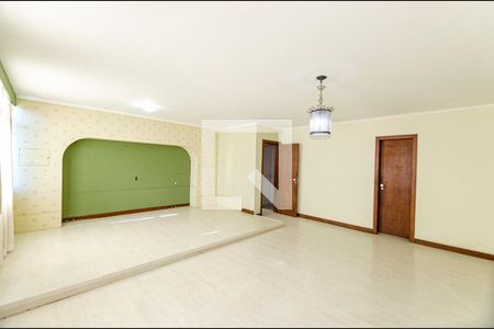 Apartamento à venda com 600m², 4 quartos e 2 vagasQuarto 3