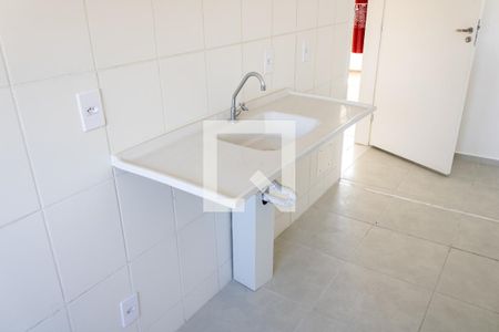 Apartamento para alugar com 44m², 2 quartos e sem vaga Apartamento para alugar com 44m², 2 quartos e sem vagaCozinha e Área de Serviço