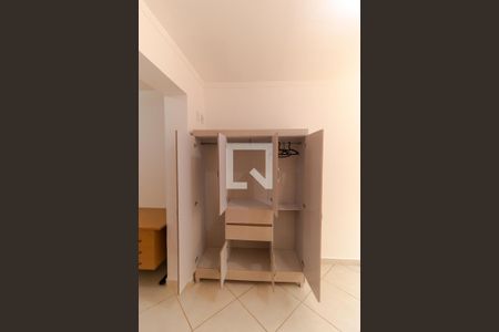Studio para alugar com 25m², 1 quarto e sem vagaQuarto - Armário