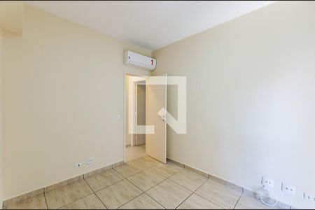 Apartamento para alugar com 140m², 3 quartos e 2 vagas Apartamento para alugar com 140m², 3 quartos e 2 vagasSuíte 2