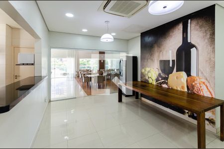 Apartamento para alugar com 140m², 3 quartos e 2 vagas Apartamento para alugar com 140m², 3 quartos e 2 vagasSalão de festa