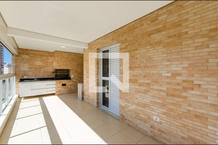 Apartamento para alugar com 140m², 3 quartos e 2 vagas Apartamento para alugar com 140m², 3 quartos e 2 vagasVaranda