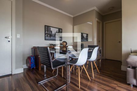 Sala de TV de apartamento à venda com 2 quartos, 66m² em Vila Boa Vista, Barueri