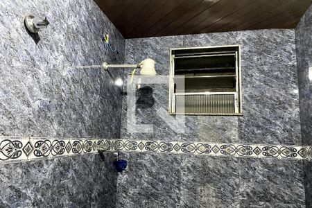 Banheiro  de casa para alugar com 4 quartos, 210m² em Itatiaia, Duque de Caxias