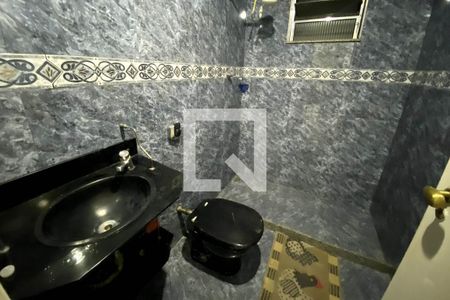 Banheiro  de casa para alugar com 4 quartos, 210m² em Itatiaia, Duque de Caxias