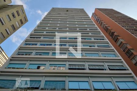 Apartamento à venda com 200m², 4 quartos e 2 vagasFachada
