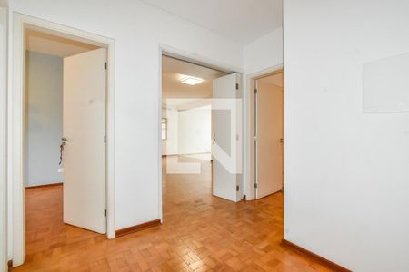 Hall de entrada de apartamento à venda com 4 quartos, 200m² em Bela Vista, São Paulo