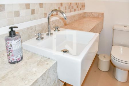 Lavabo de apartamento à venda com 4 quartos, 200m² em Bela Vista, São Paulo