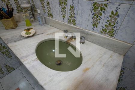 Apartamento para alugar com 90m², 2 quartos e 1 vaga Apartamento para alugar com 90m², 2 quartos e 1 vagaBanheiro