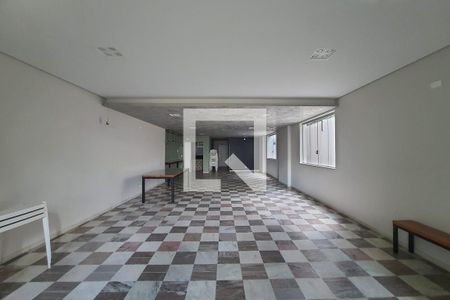 Apartamento para alugar com 80m², 2 quartos e 1 vaga Apartamento para alugar com 80m², 2 quartos e 1 vagaÁrea comum - Salão de festas
