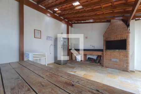 Apartamento para alugar com 80m², 2 quartos e 1 vaga Apartamento para alugar com 80m², 2 quartos e 1 vagaÁrea comum - Churrasqueira