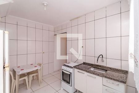 Cozinha de kitnet/studio para alugar com 1 quarto, 28m² em Jardim Planalto, São Paulo