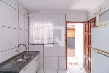 Cozinha de kitnet/studio para alugar com 1 quarto, 28m² em Jardim Planalto, São Paulo