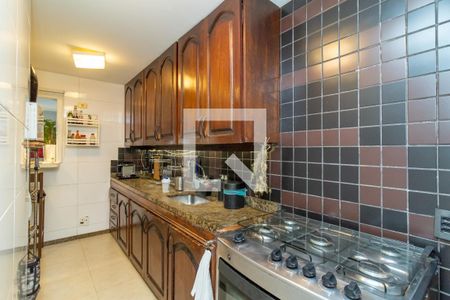 Apartamento para alugar com 116m², 2 quartos e 1 vaga Apartamento para alugar com 116m², 2 quartos e 1 vagaCozinha