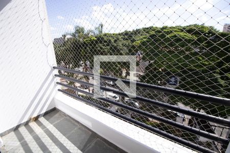 Apartamento à venda com 62m², 2 quartos e 2 vagasVaranda