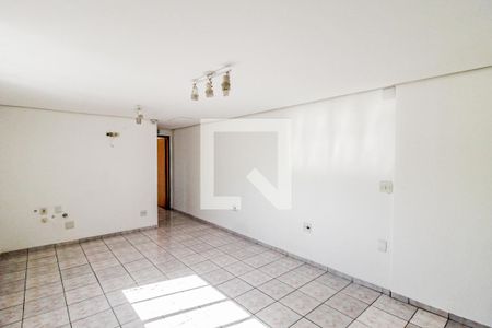 Casa à venda com 300m², 5 quartos e 5 vagas Casa à venda com 300m², 5 quartos e 5 vagasSalão