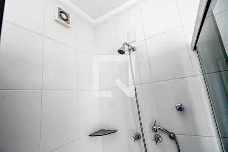 Casa à venda com 300m², 5 quartos e 5 vagas Casa à venda com 300m², 5 quartos e 5 vagasBanheiro Suíte 3