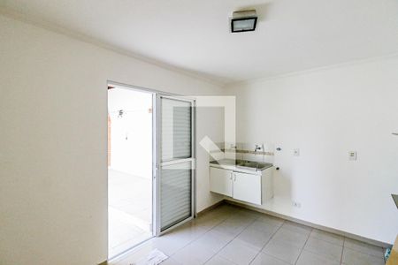 Casa à venda com 300m², 5 quartos e 5 vagas Casa à venda com 300m², 5 quartos e 5 vagasSuíte 3