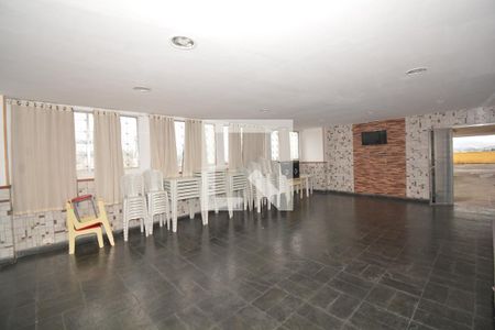 Apartamento para alugar com 60m², 2 quartos e 2 vagasÁrea comum - Salão de festas