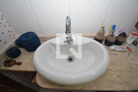 Apartamento para alugar com 60m², 2 quartos e 2 vagasBanheiro