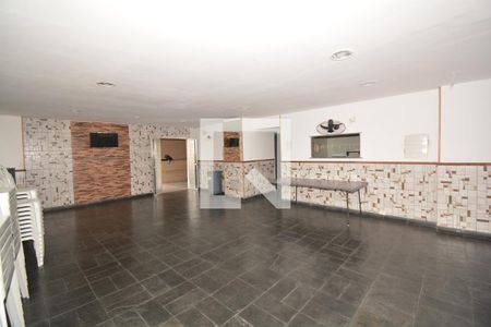 Apartamento para alugar com 60m², 2 quartos e 2 vagasÁrea comum - Salão de festas