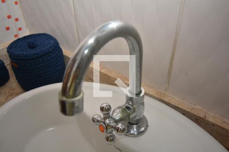 Apartamento para alugar com 60m², 2 quartos e 2 vagasBanheiro - Torneira