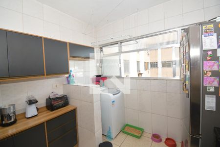 Apartamento para alugar com 60m², 2 quartos e 2 vagasCozinha e Área de Serviço