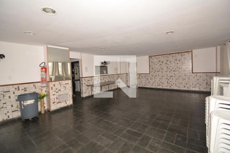 Apartamento para alugar com 60m², 2 quartos e 2 vagasÁrea comum - Salão de festas