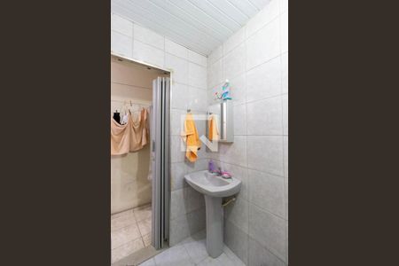 Casa à venda com 86m², 3 quartos e 1 vagaBanheiro