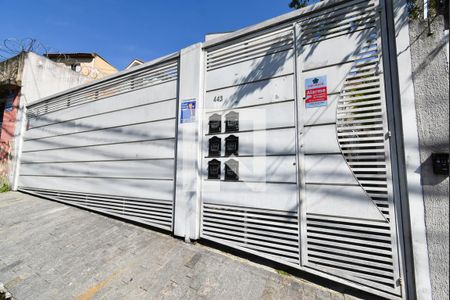 Casa de condomínio à venda com 65m², 2 quartos e 1 vagaFachada