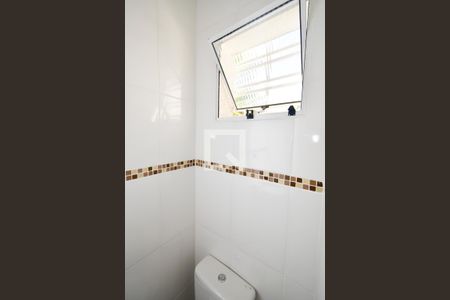 Casa de condomínio à venda com 65m², 2 quartos e 1 vagaBanheiro da Suíte 2