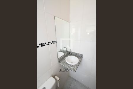 Casa de condomínio à venda com 65m², 2 quartos e 1 vagaBanheiro da Suíte 1