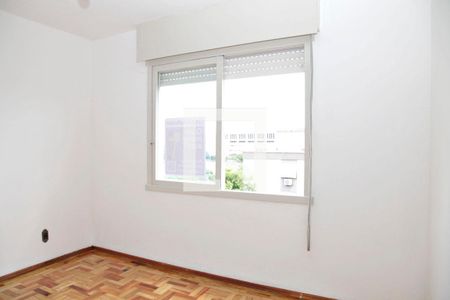 Quarto de apartamento para alugar com 1 quarto, 42m² em Vila Ipiranga, Porto Alegre