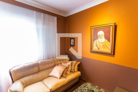 Sala 2 de casa à venda com 4 quartos, 200m² em Sagrada Família, Belo Horizonte