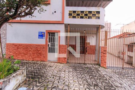 Casa para alugar com 100m², 3 quartos e 1 vagaFachada