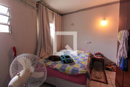 Casa para alugar com 100m², 3 quartos e 1 vagaQuarto 2 Casa de Baixo