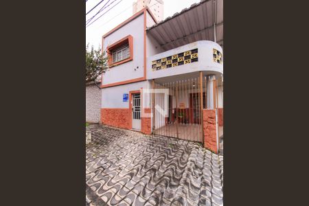Casa para alugar com 100m², 3 quartos e 1 vagaFachada