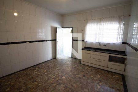 Casa para alugar com 100m², 3 quartos e 1 vagaCozinha