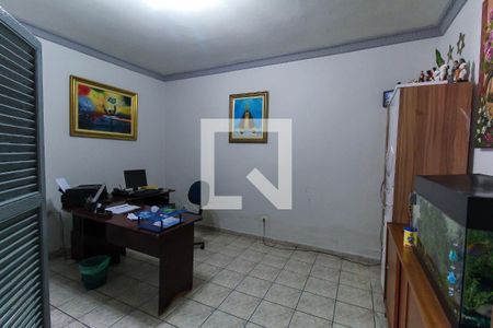 Casa para alugar com 100m², 3 quartos e 1 vagaEscritório